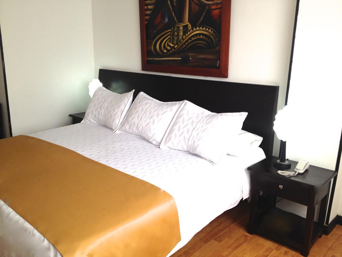Hotel Ferrovial Corferias, Bogota